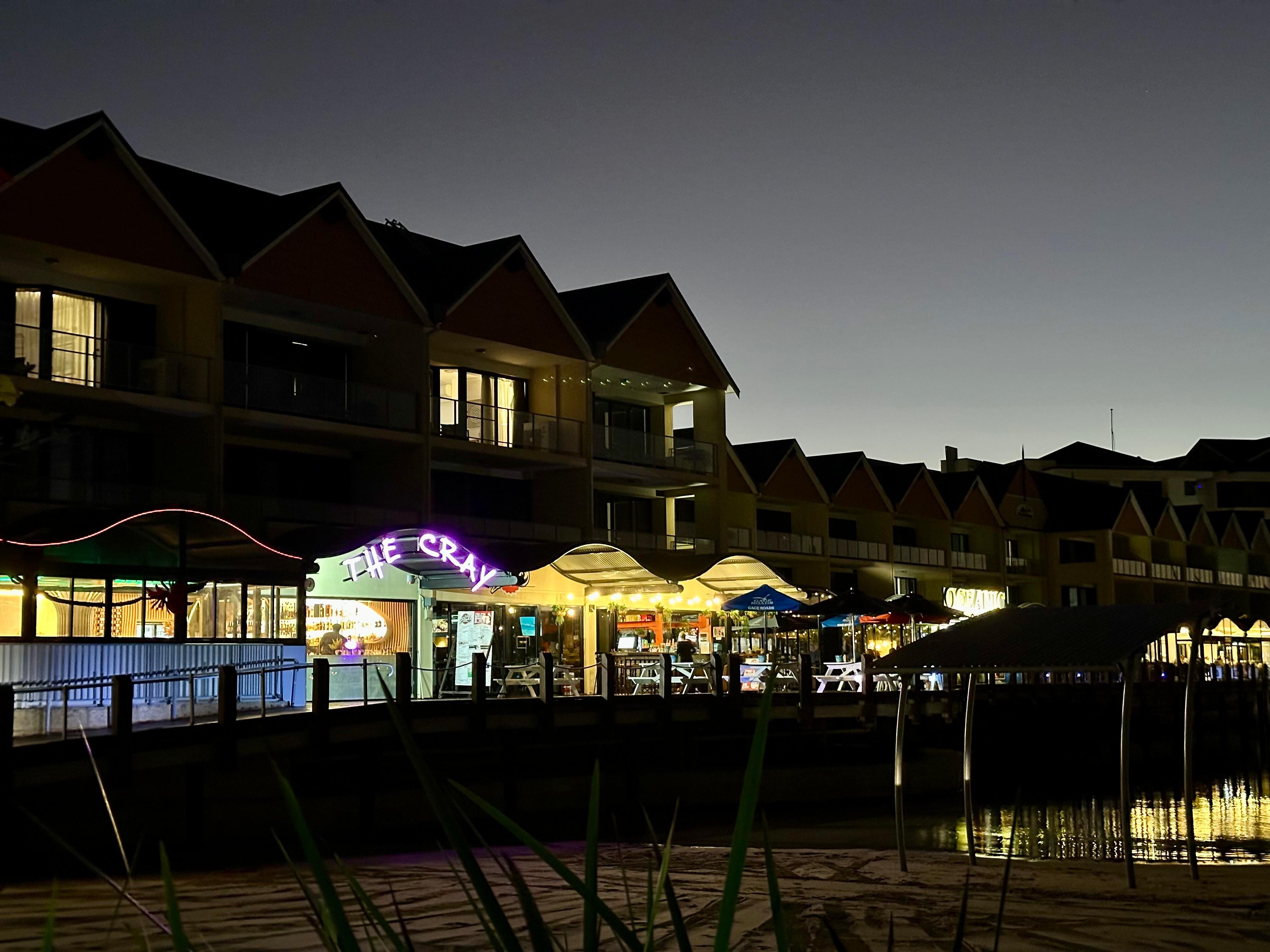 Nearby restaurants