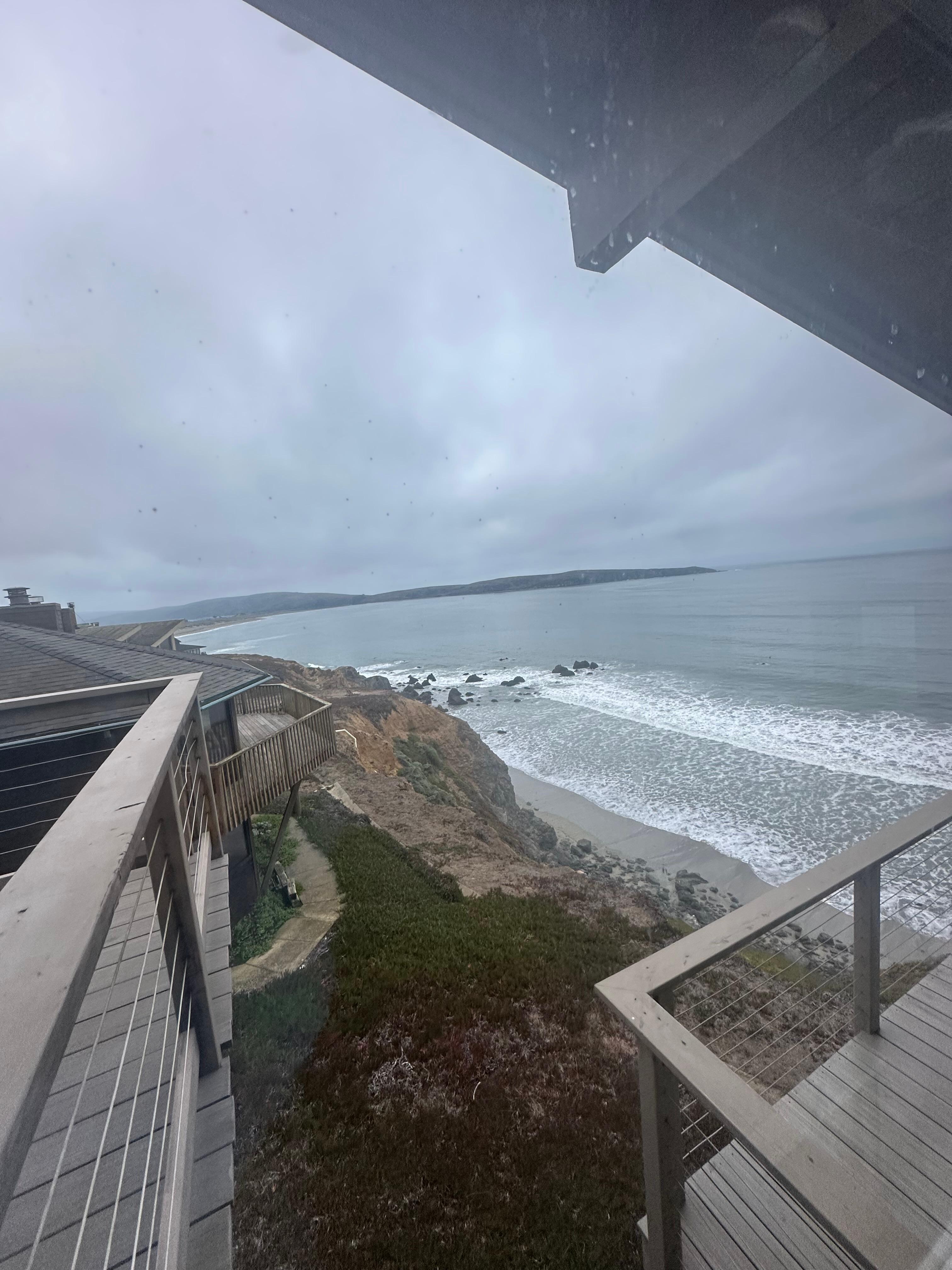 There were days of sunshine and cloudy. But even when it was cloudy, it is amazing views!