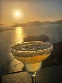 Cocktail at the Fanari restaurant right above our suite.