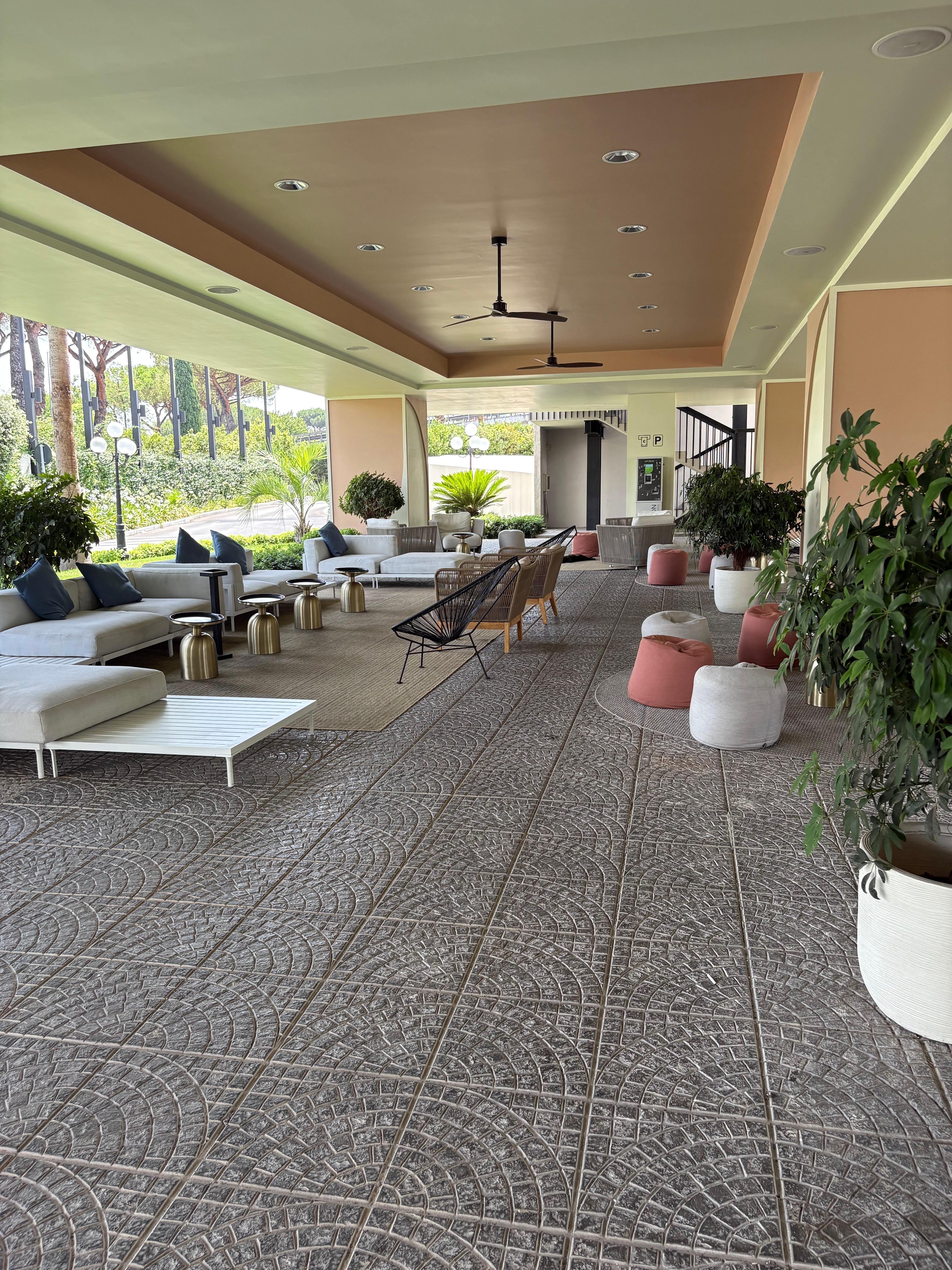 Outdoor resting area