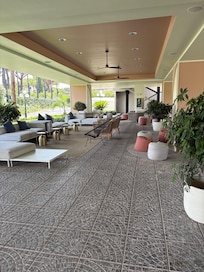 Outdoor resting area
