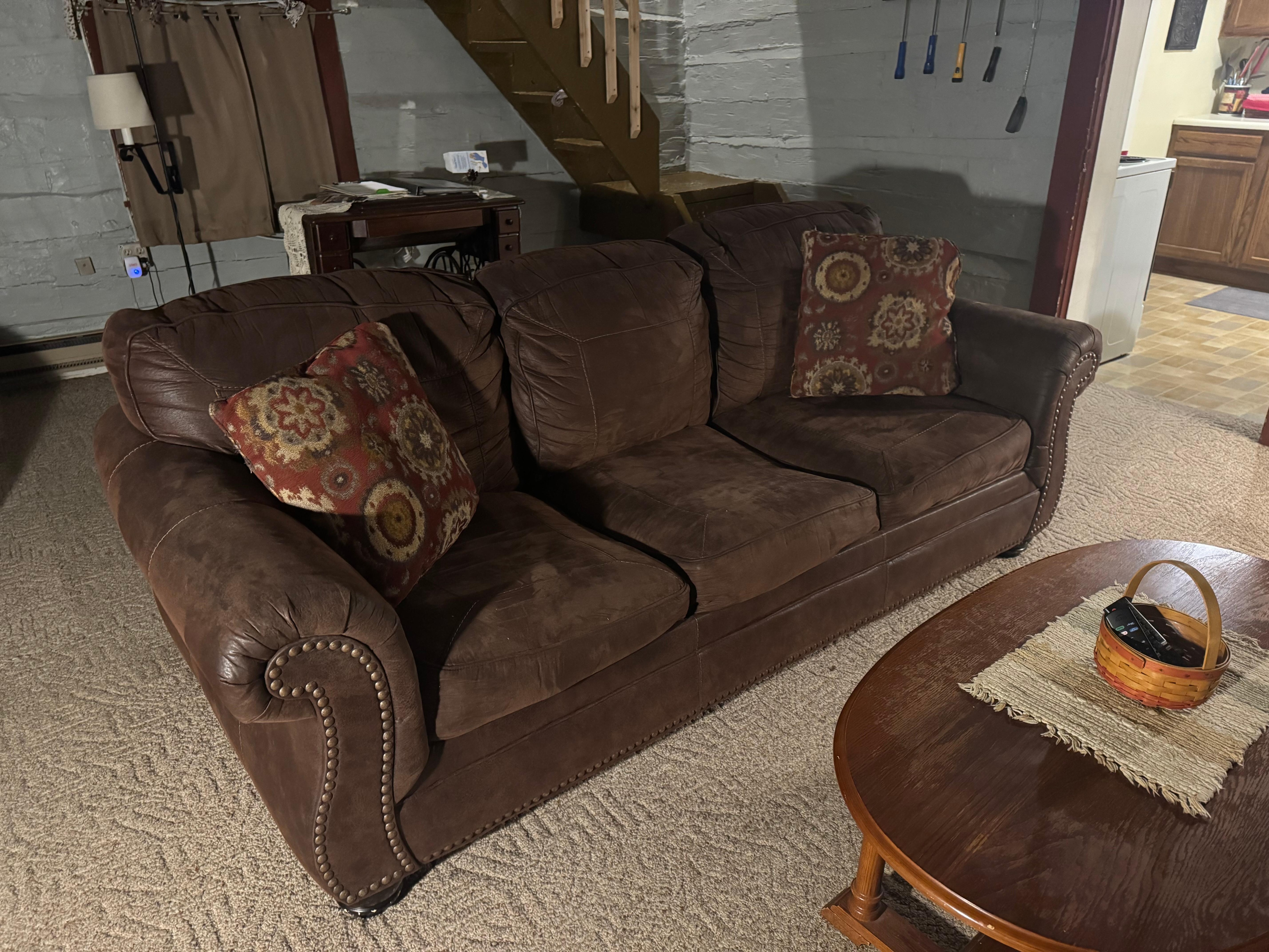 The “sinking couch”.