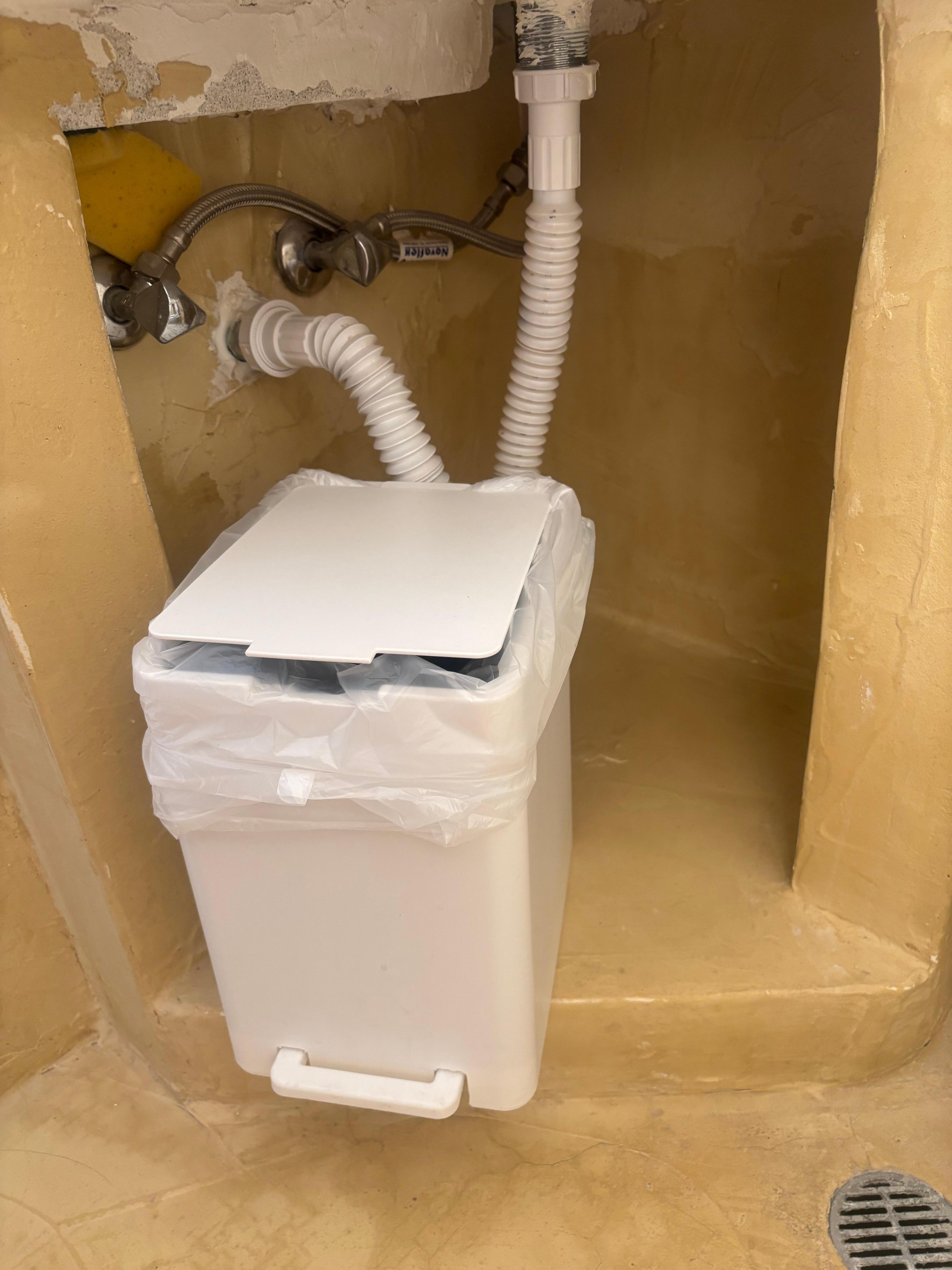 "inviting interiors" 