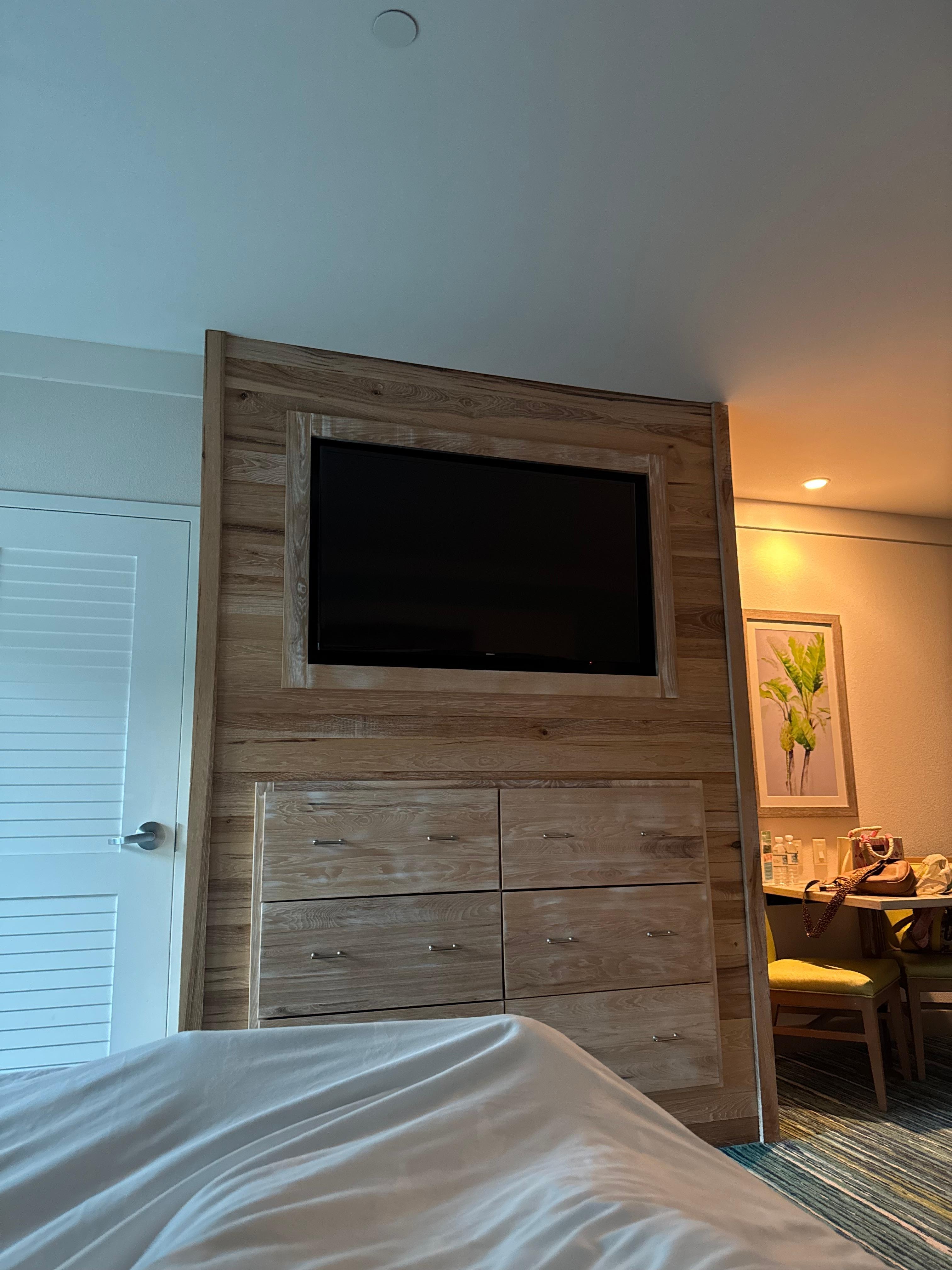 The room felt very spacious and the tv was really nice! 