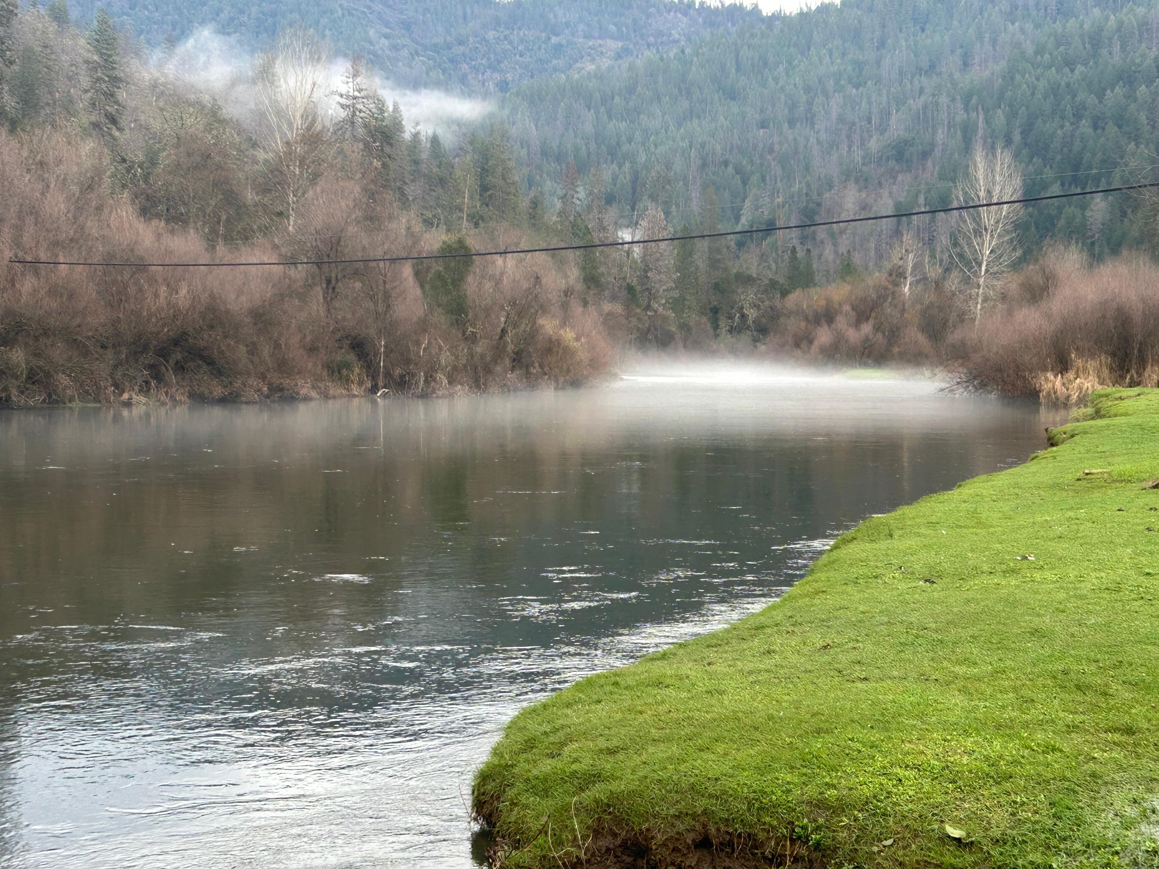 Trinity River behind the motel. 