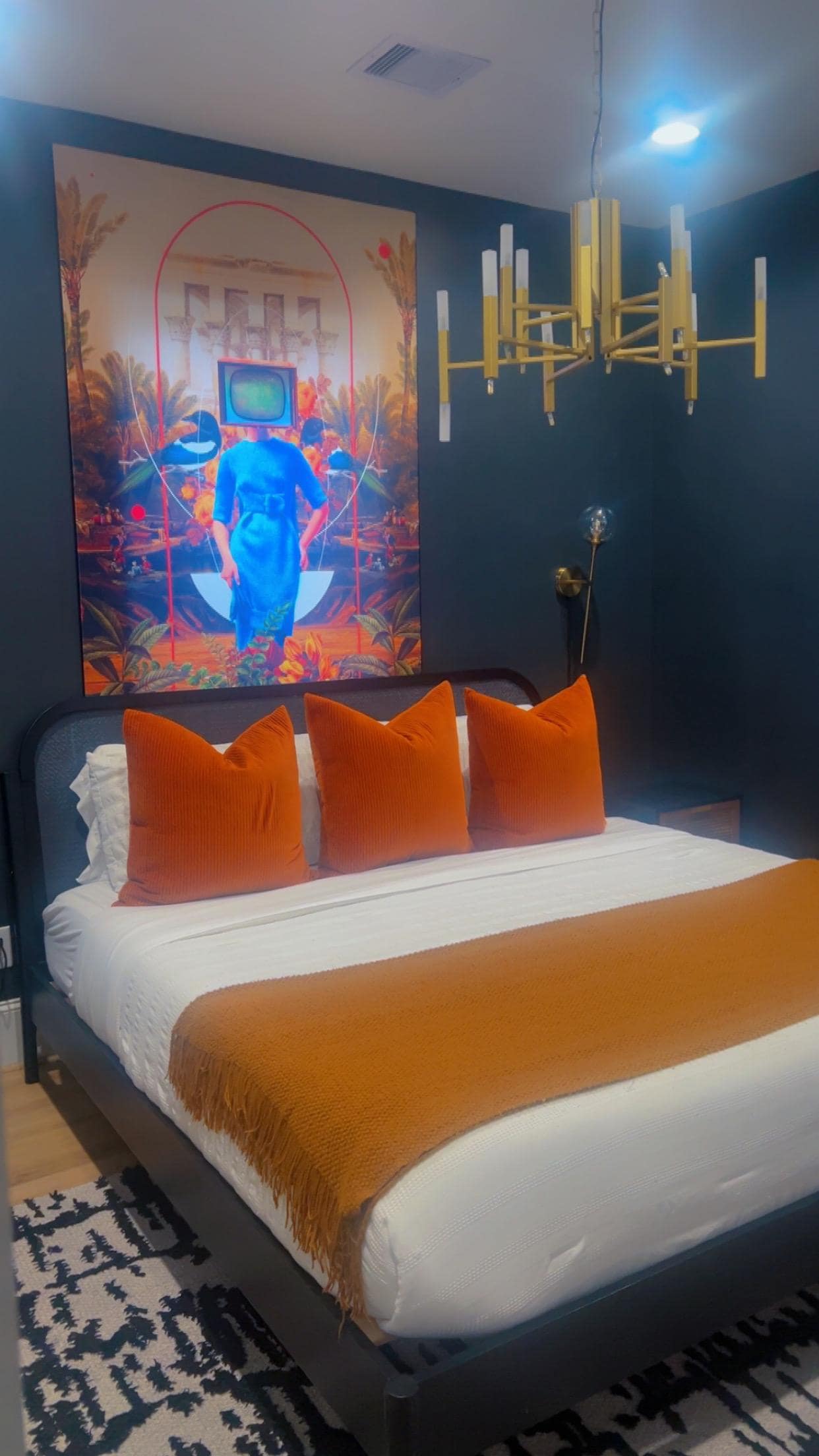 The first bedroom on the third floor. My favorite one in the house.😍 