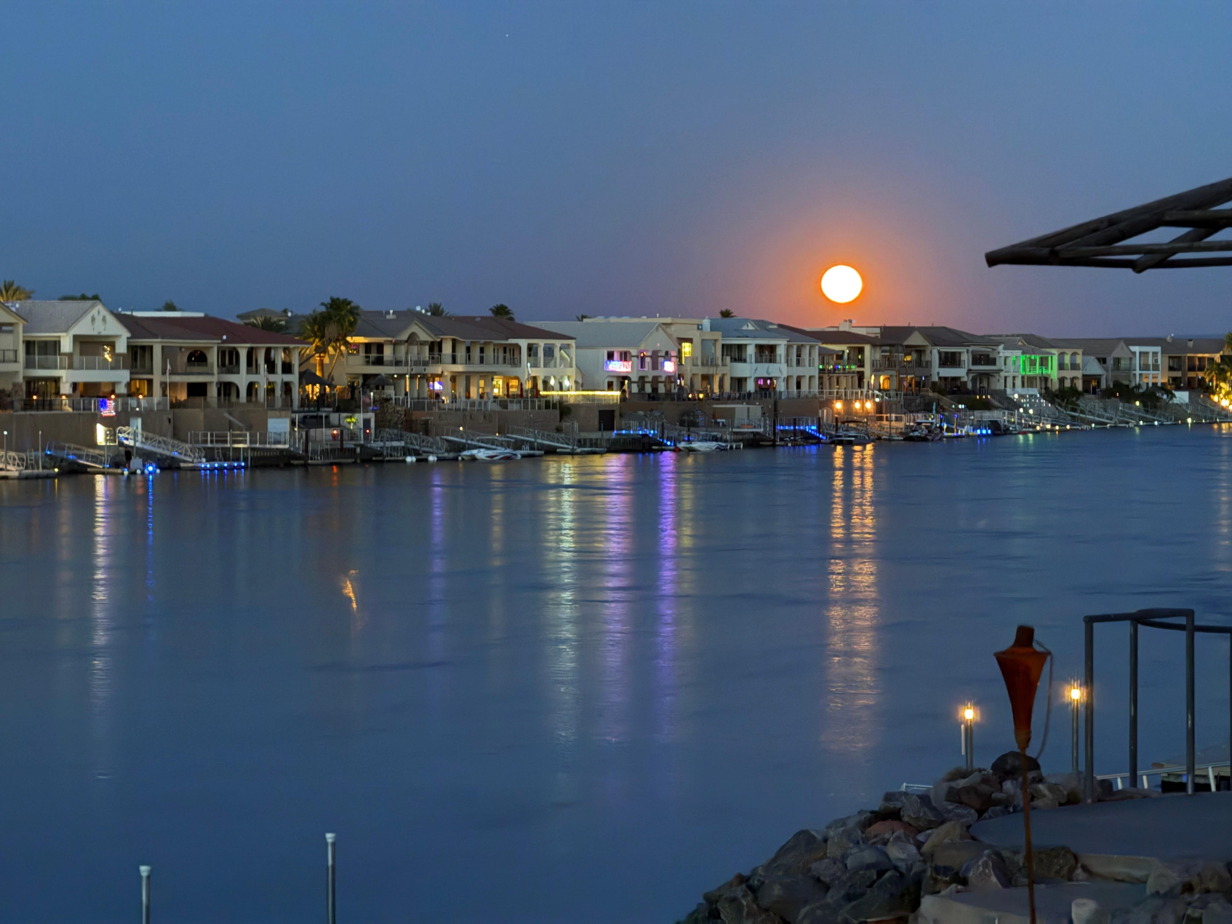 Full moon! 