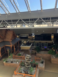 Breakfast area behind fountain