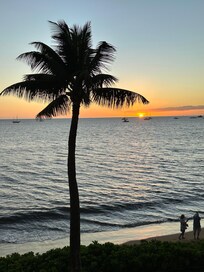 Sunset from the lanai. 😎