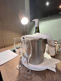 Complimentary bottle of Prosecco as a loyalty member was a very pleasant surprise!