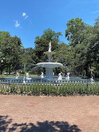Forsyth Park fountain