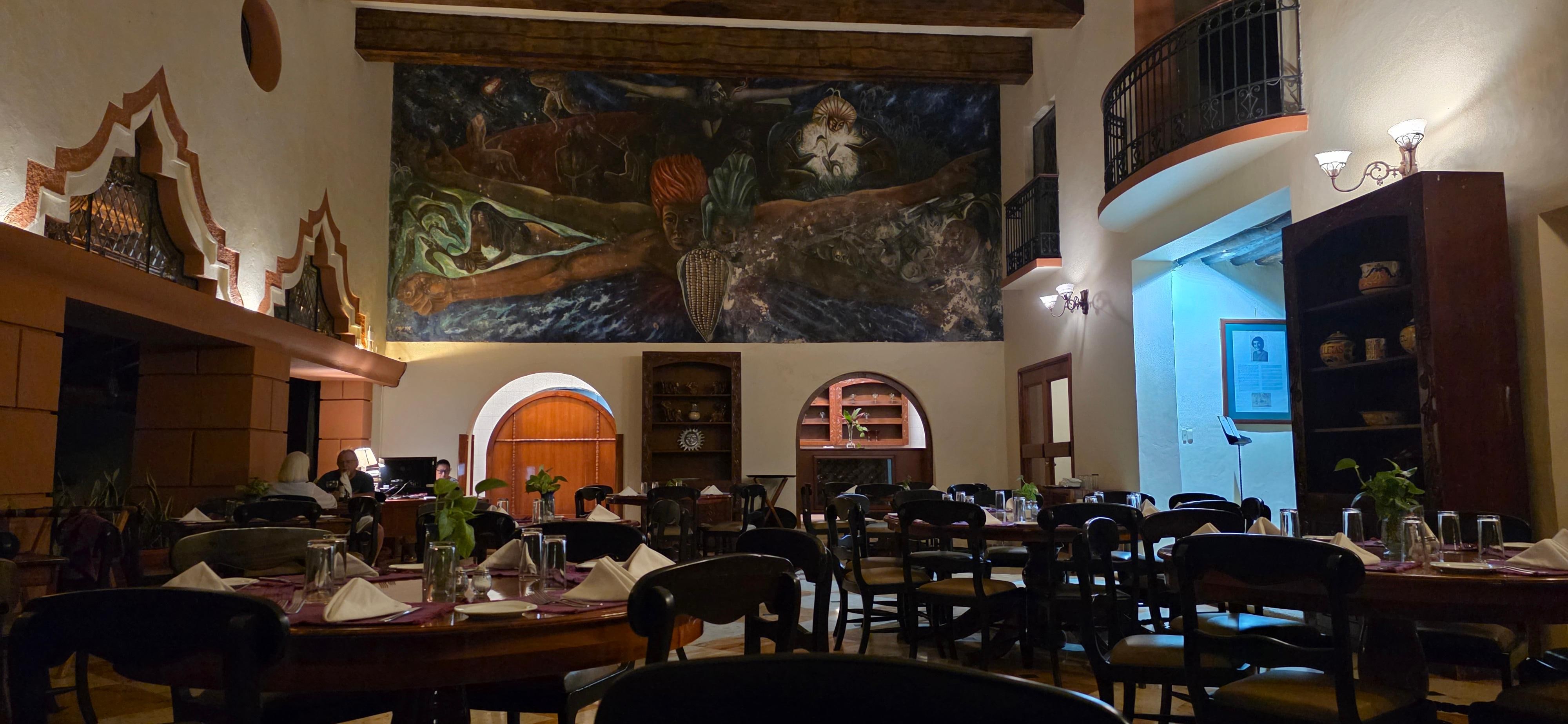 Cozy, romantic resturant on-site