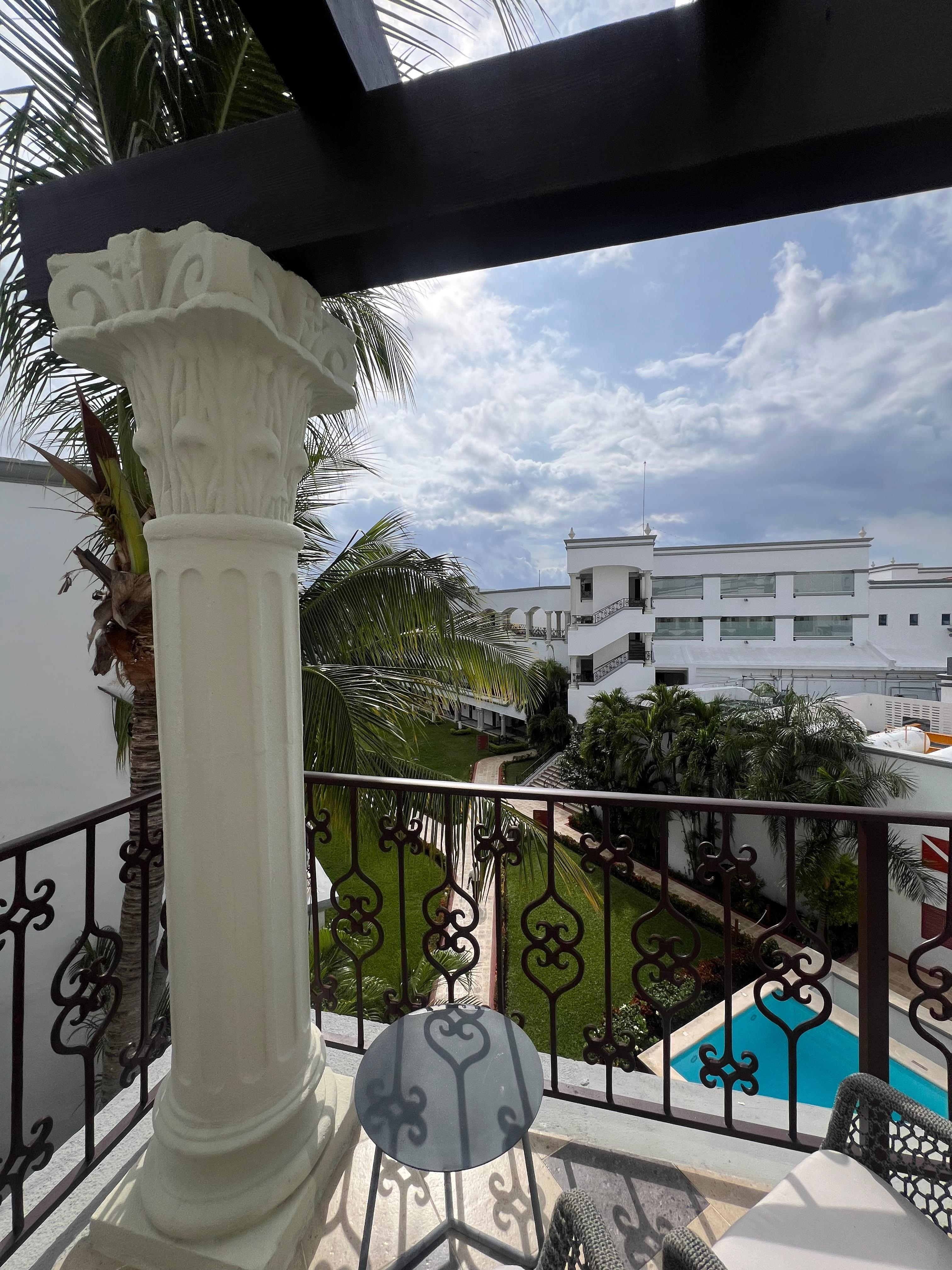 Garden view/ balcony