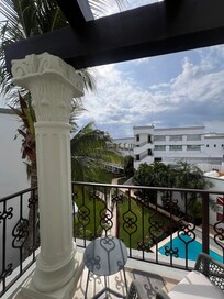 Garden view/ balcony