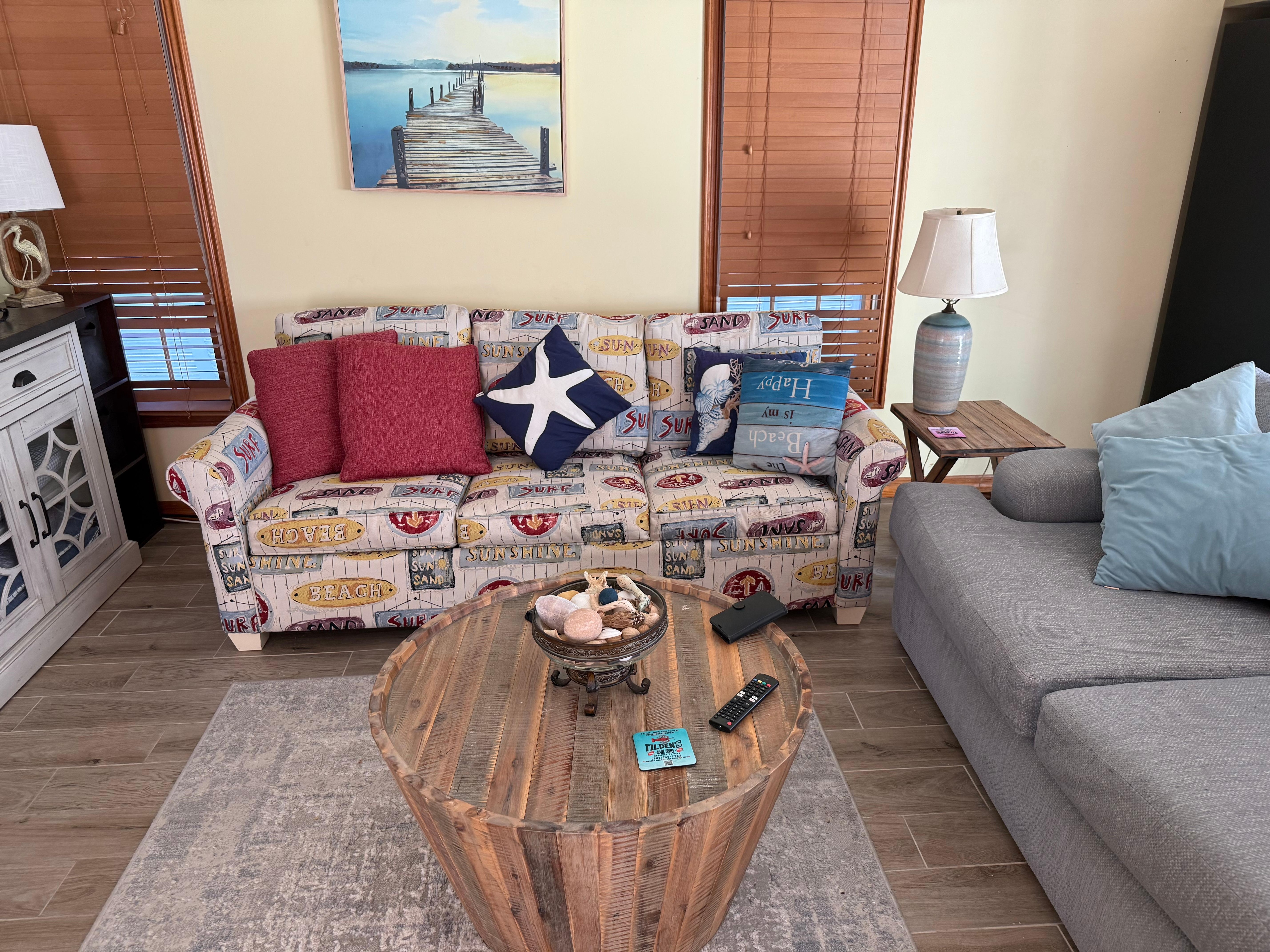 Good size living room and dining area full kitchen 