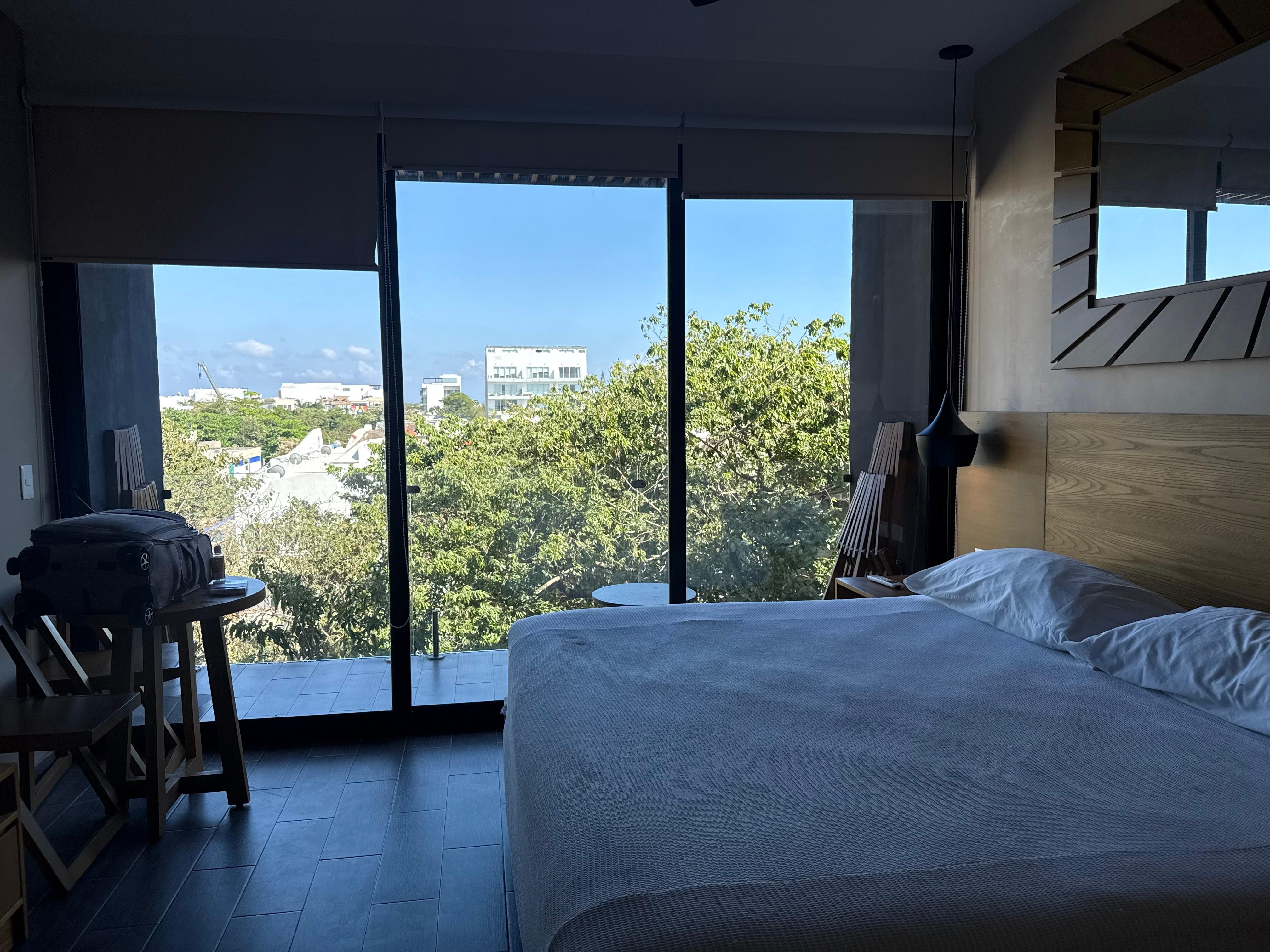 Bed and view were awesome! 