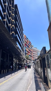 Rue qui mène à l’hôtel