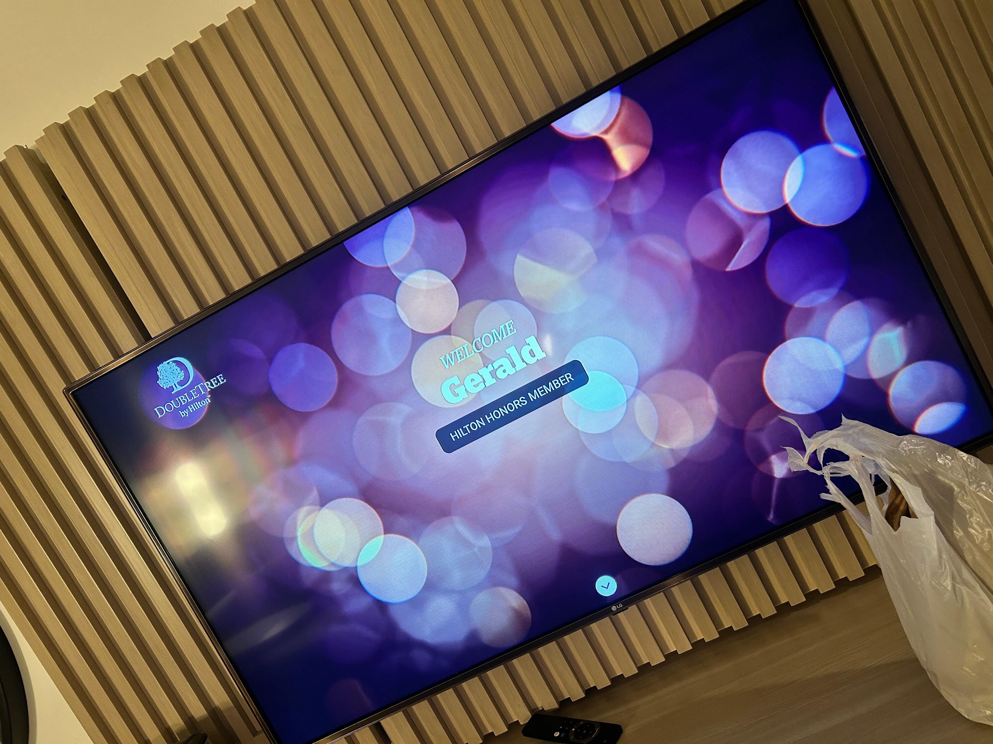 When we walked into the room it was nice. Didn’t really take pics.