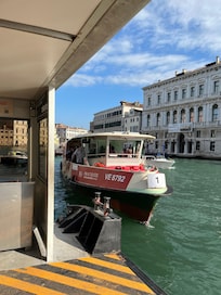 Boarding Point Ca Rezzonico (Canale Grande)
