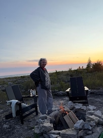 Perfectly placed firepit