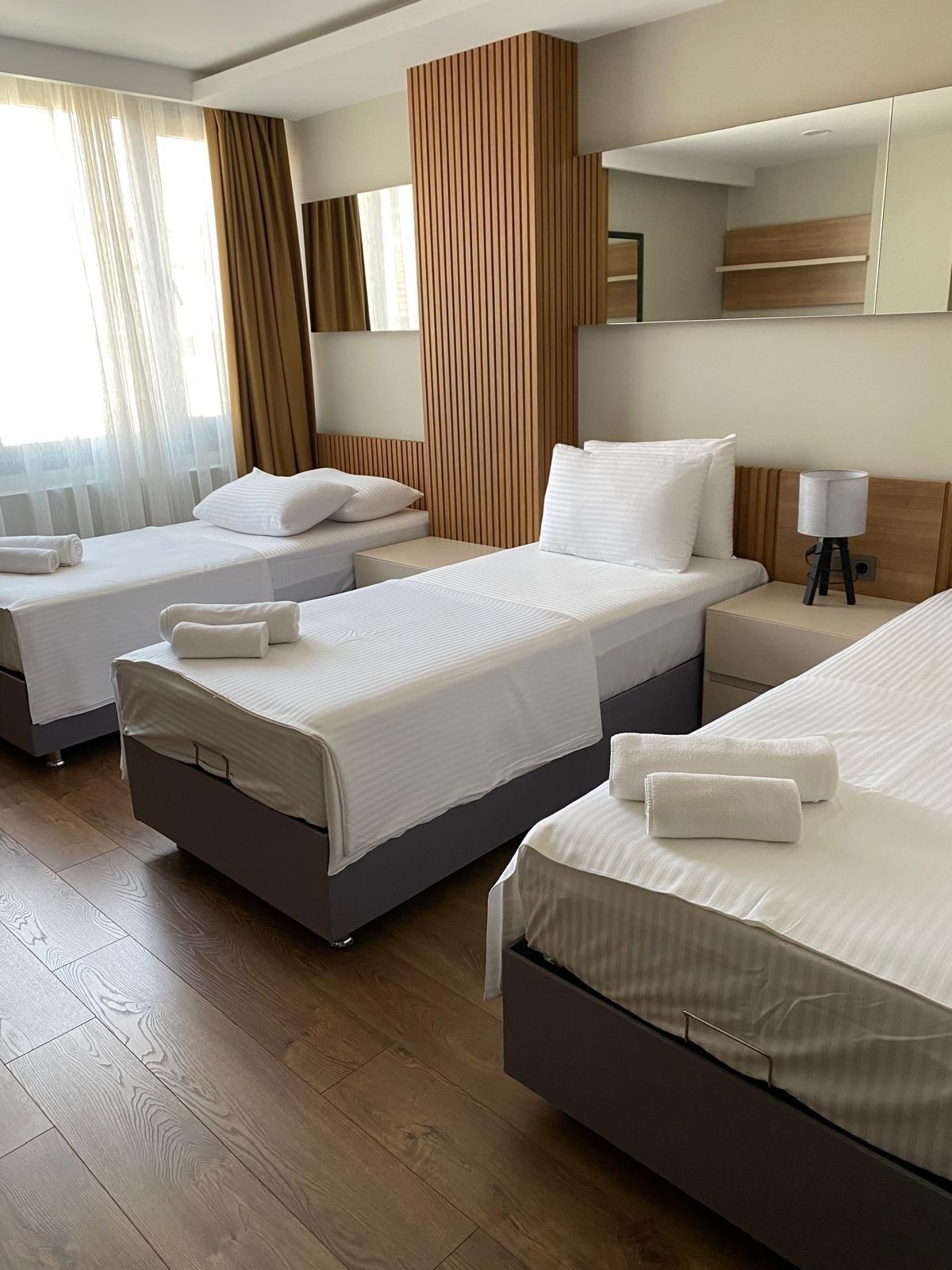 Odalar çok geniş,dolaplar oldukça kullanışlı ve güzel.