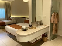 Lovely poolside room