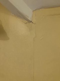 une des nombreuses fissures présentes