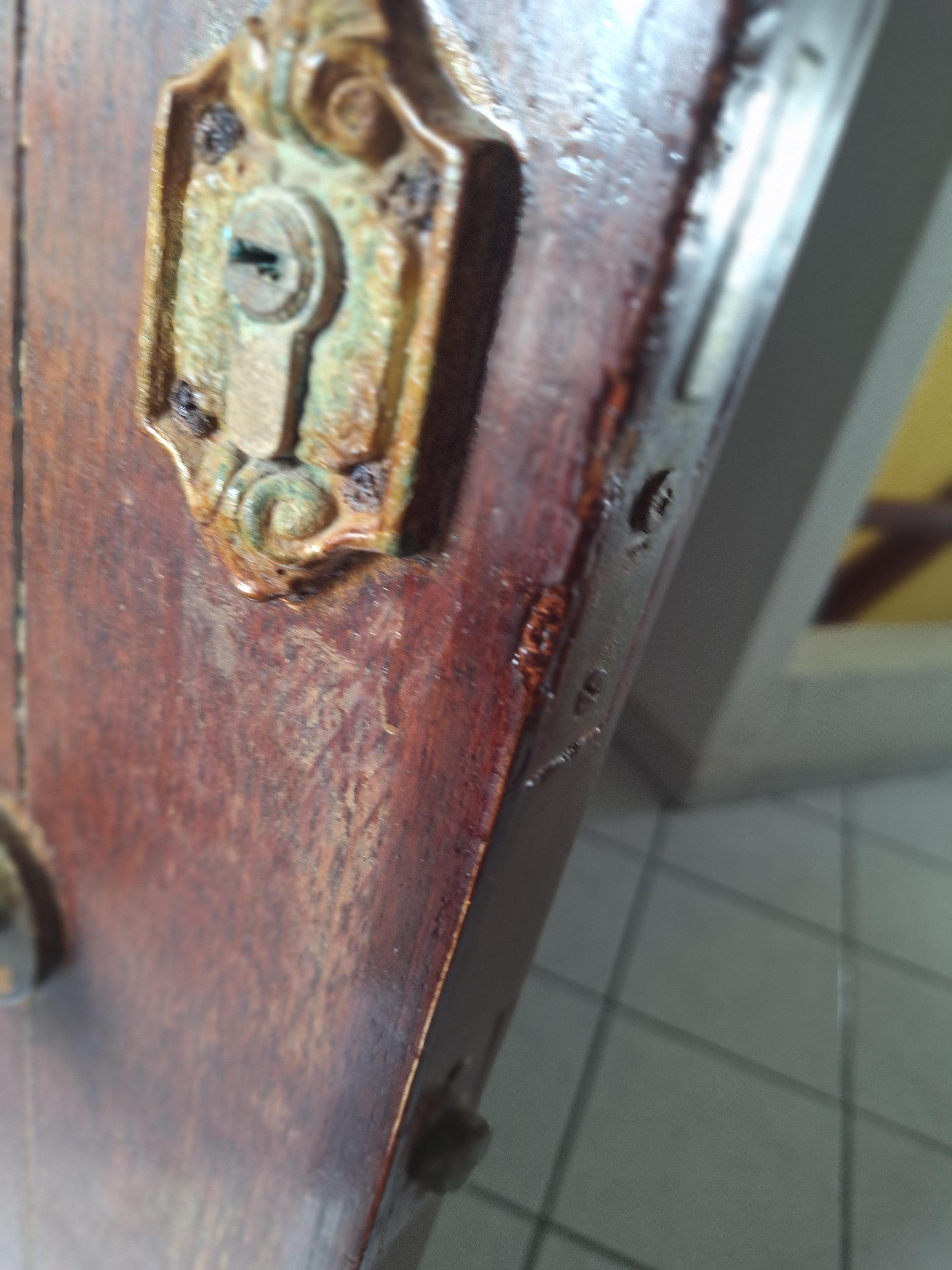corroded door lock