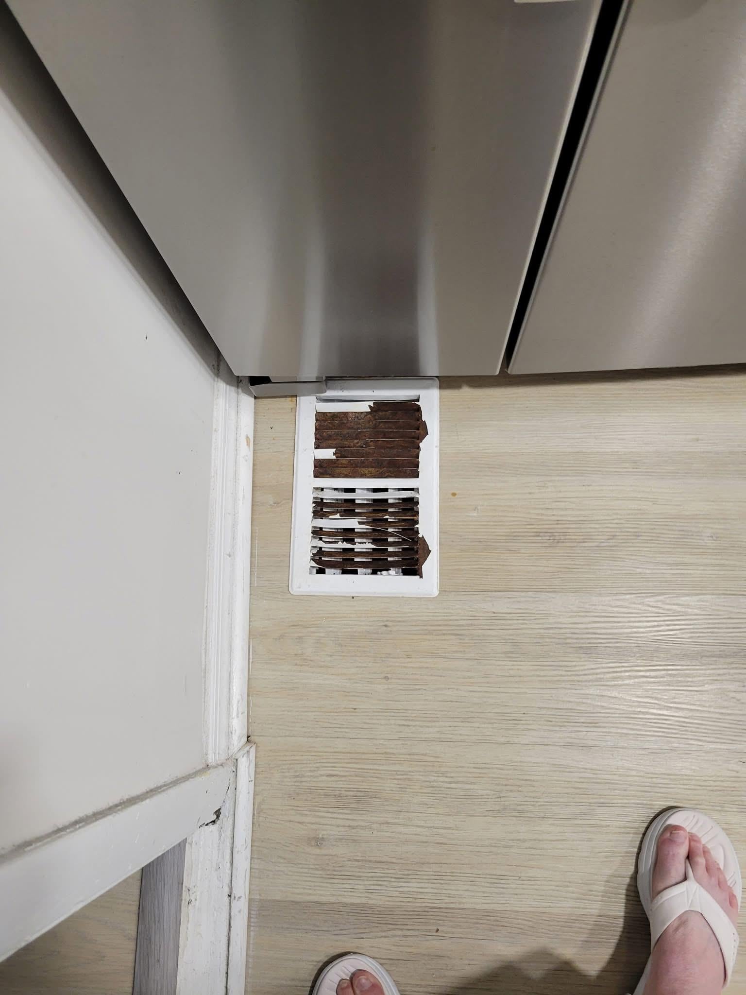 Air vent in kitchen