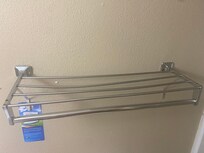 Loose towel rack