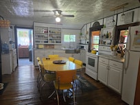 Kitchen, fully stocked