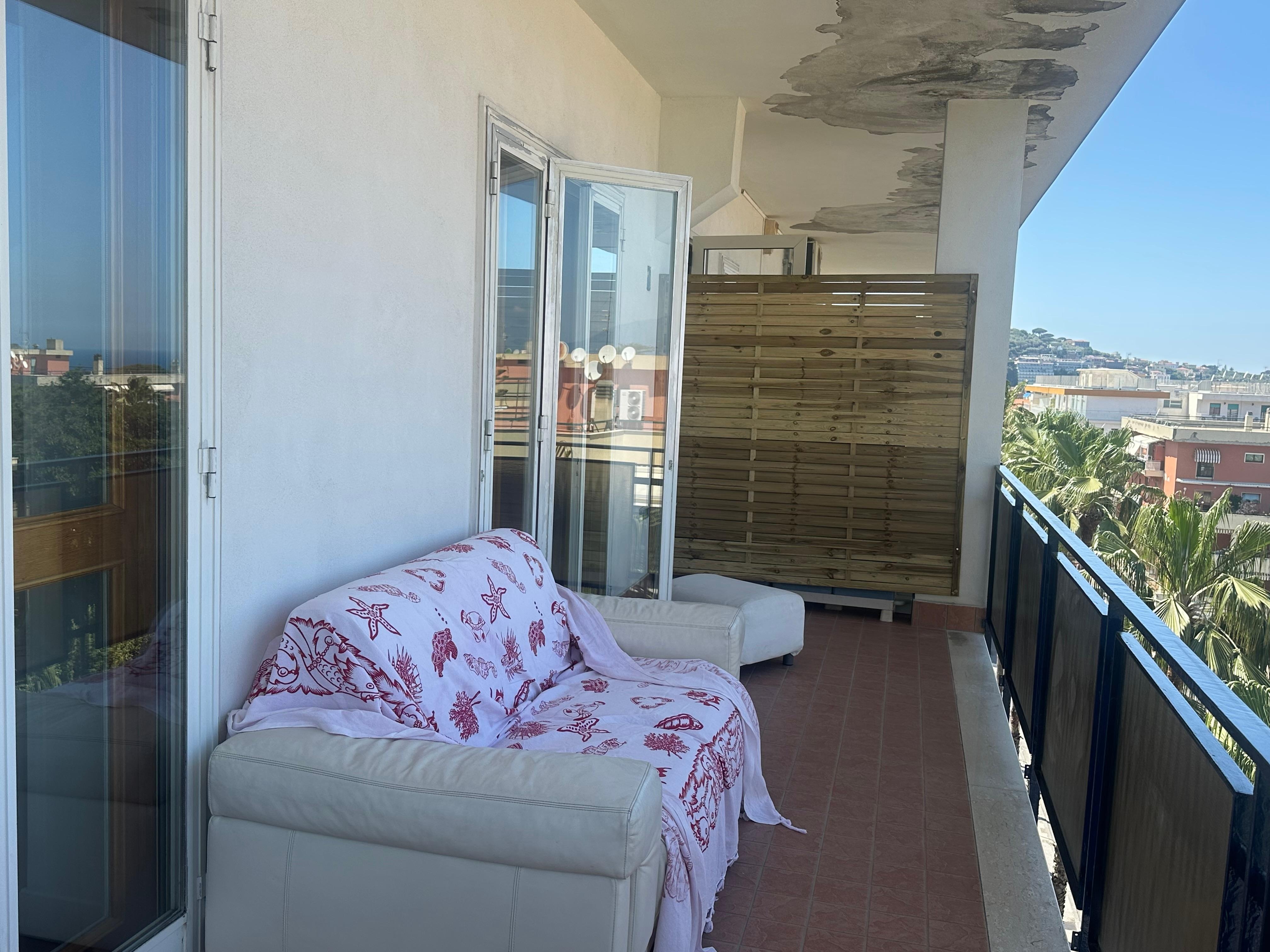 The balcony