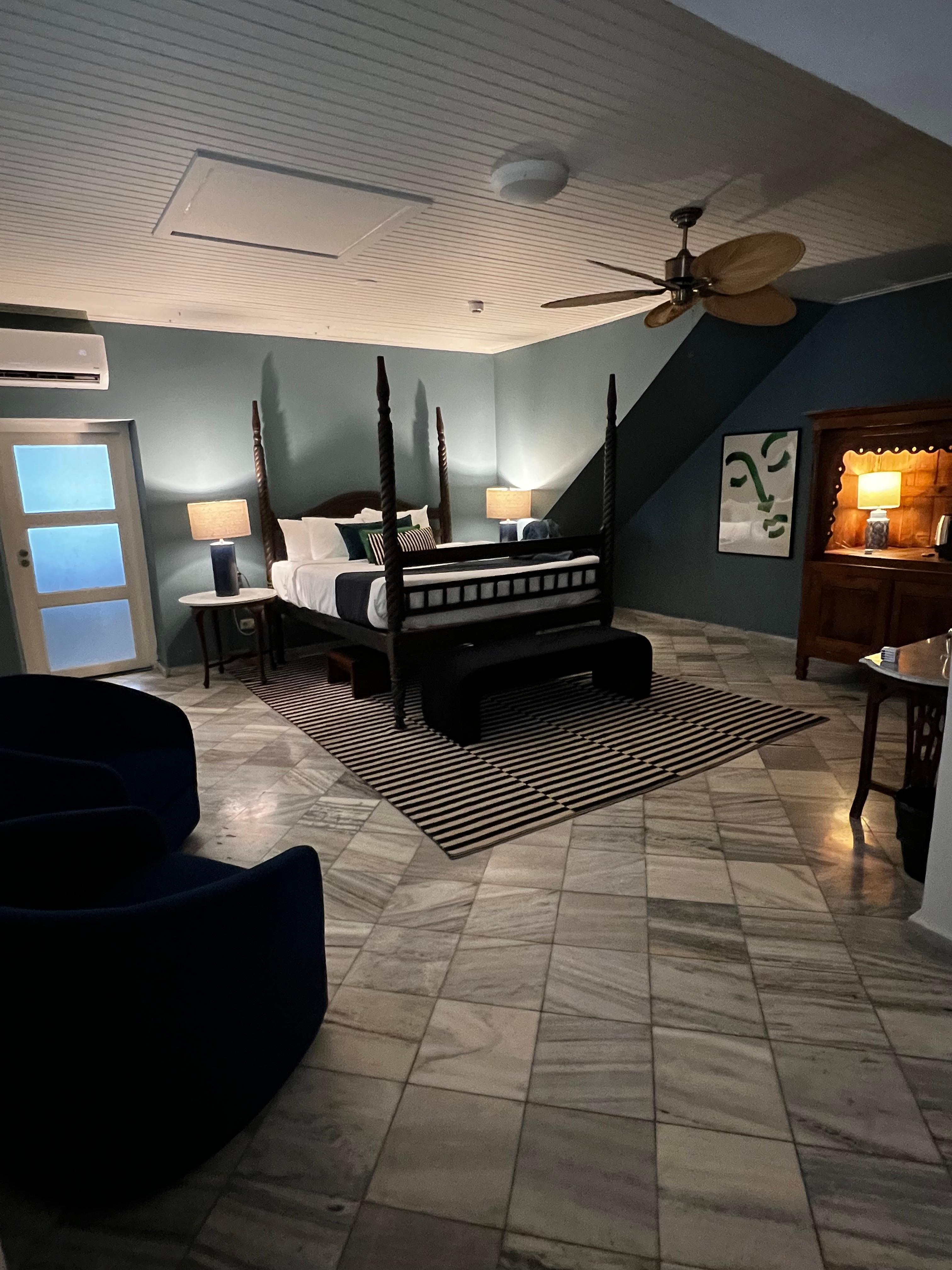 Junior Suite with Terrace (first floor)