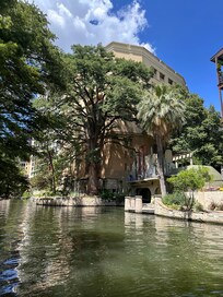 Riverwalk water tour