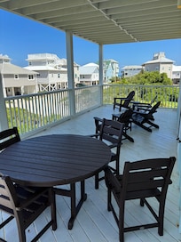 Main level balcony