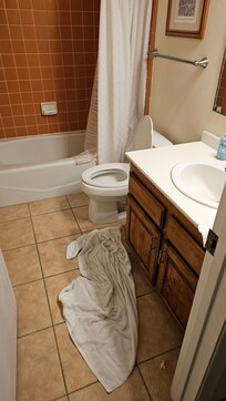 Dirty bathroom