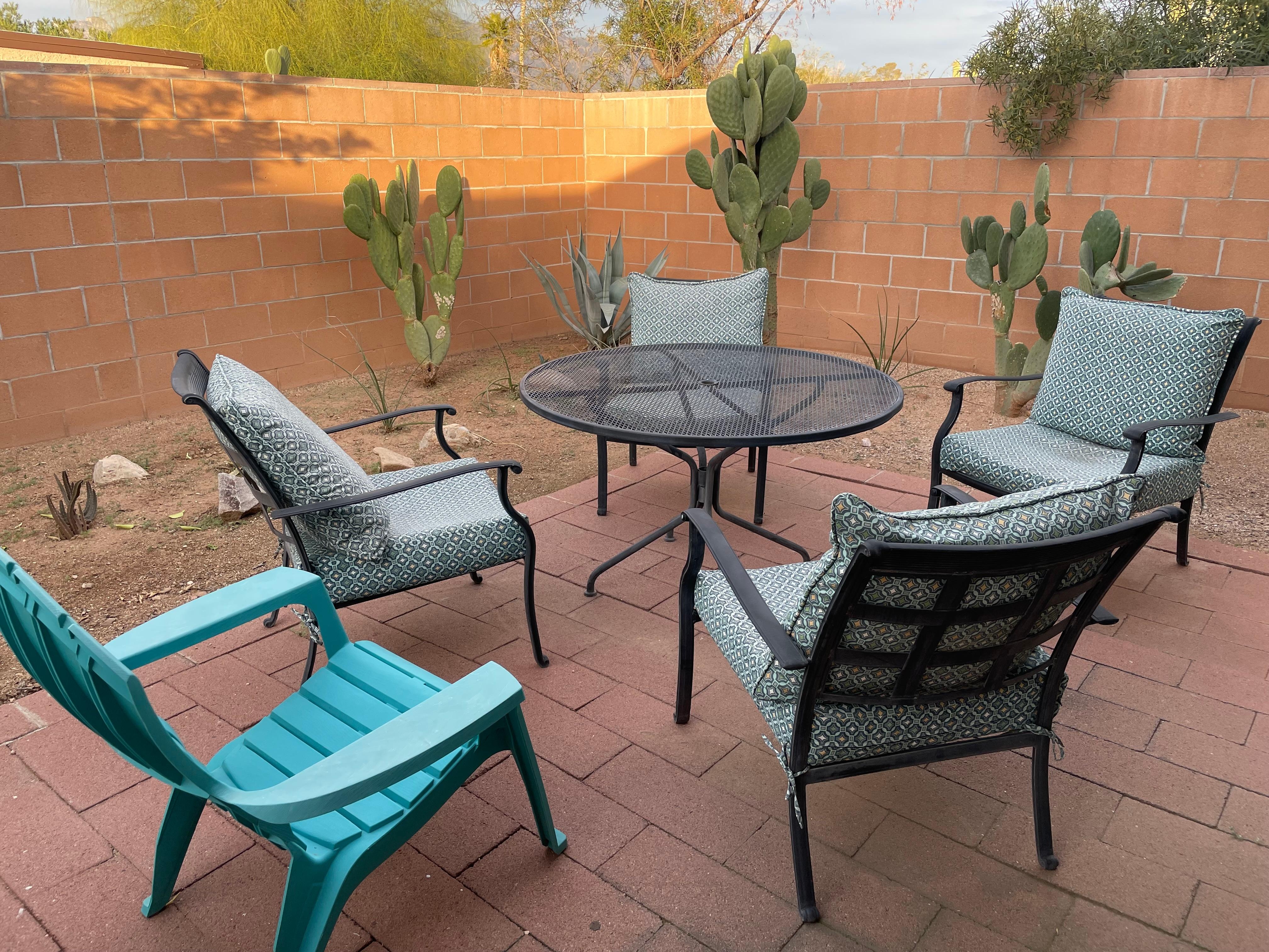 Garden at the back  of Casita