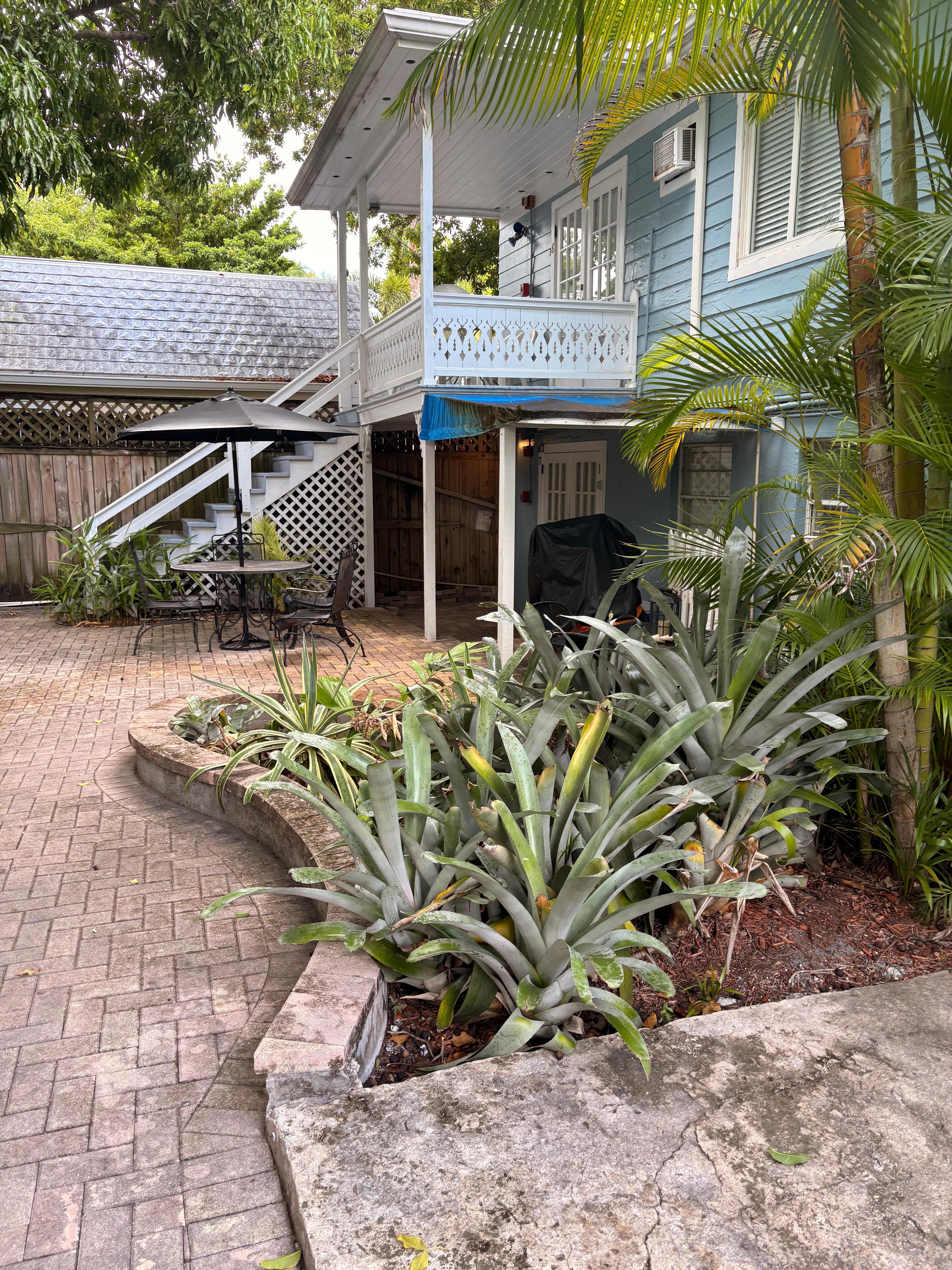 Bottom unit is where it is located. 