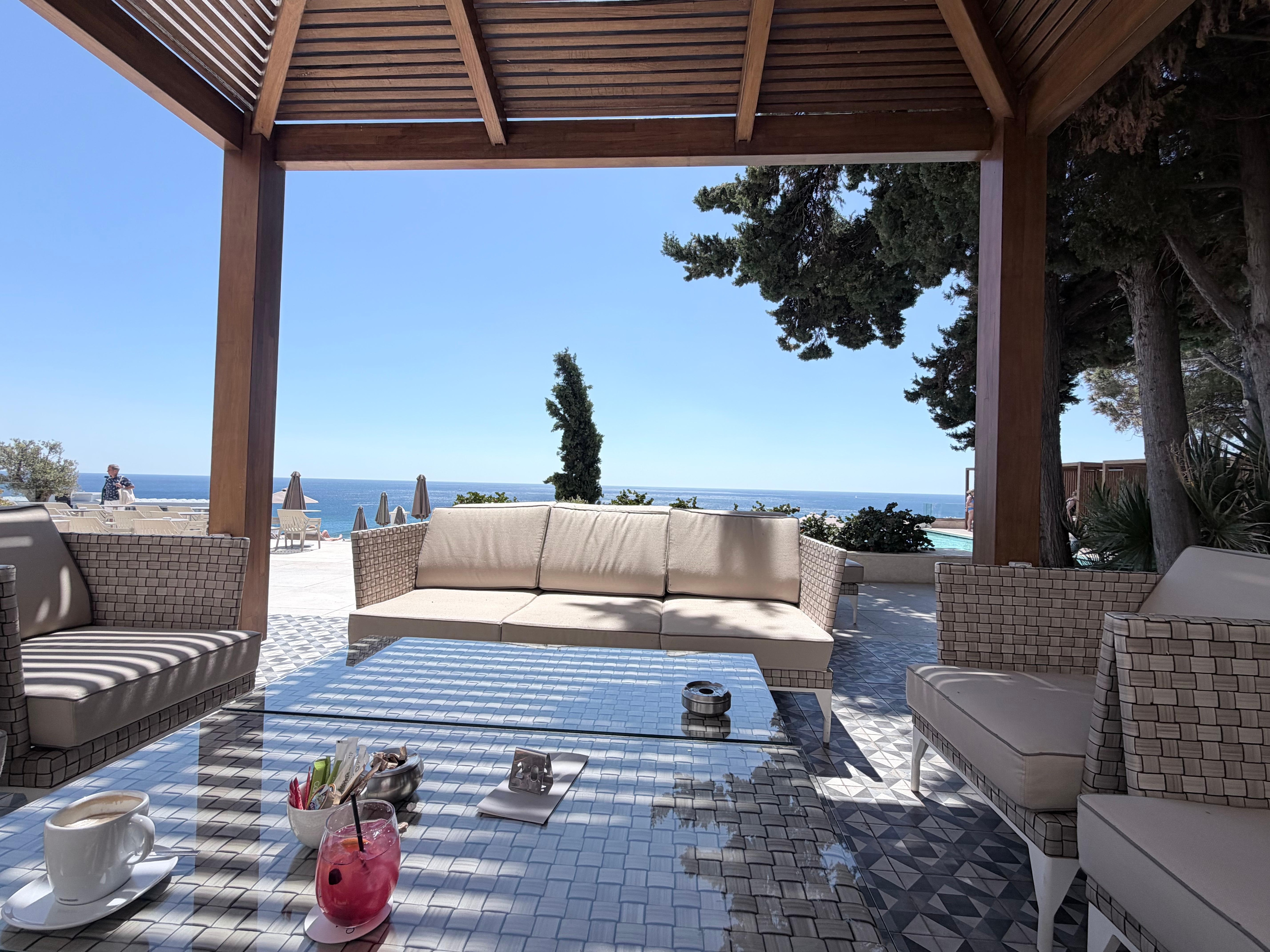 Bar / shared pool cabana terrace view