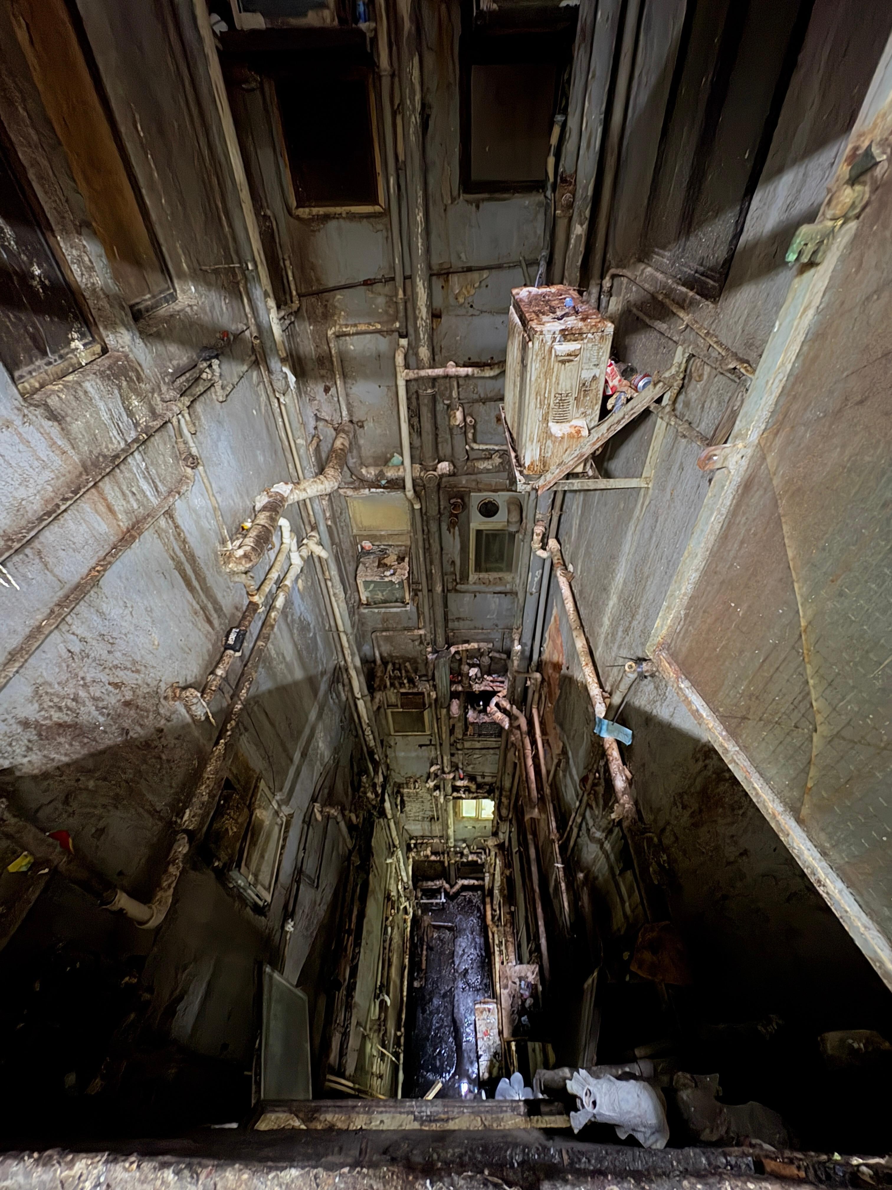 The old window shaft had a great Blade-runner vibe. Actually, the entire place did. Lots of shops and eateries on the lower floors.