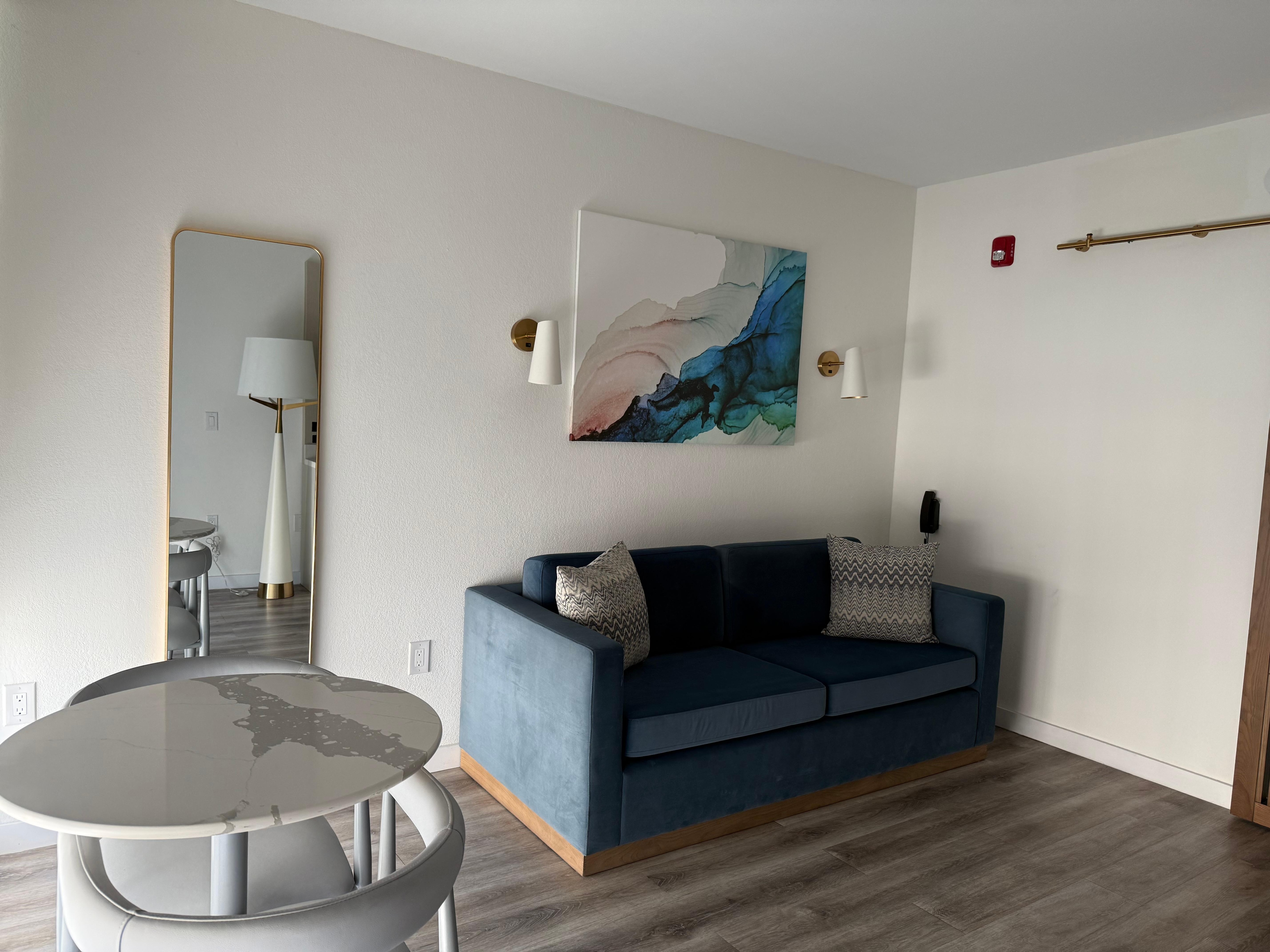 Lovely Living room with sofabed