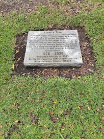 Liberty Tree Marker at The Oldest House