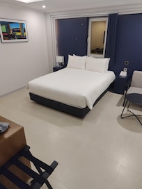 スーツケースを広げる余裕のある部屋の広さ