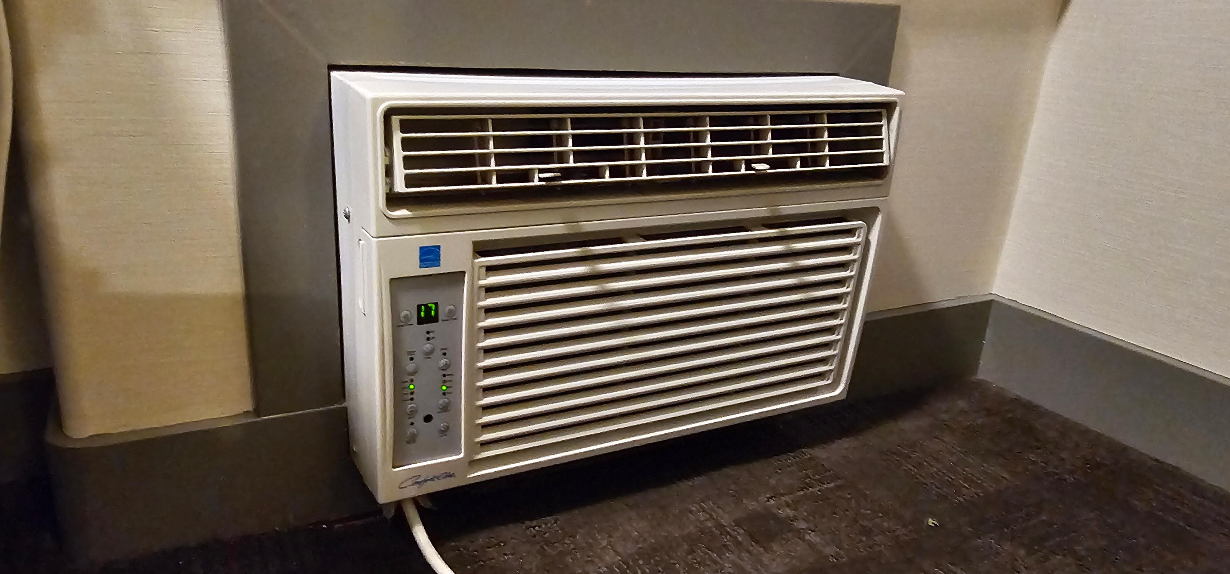Old non working ac