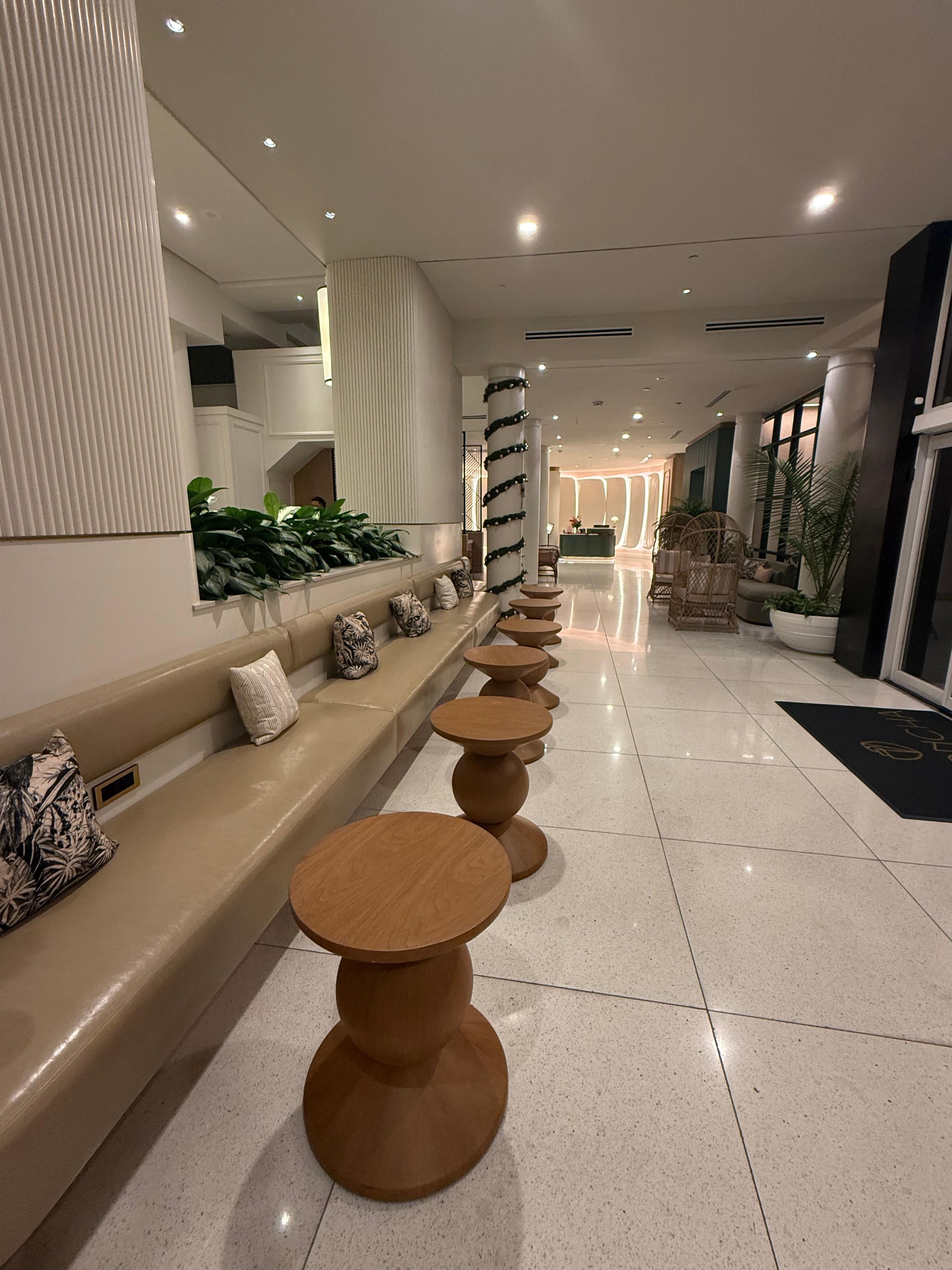 Lobby smelt so good! 