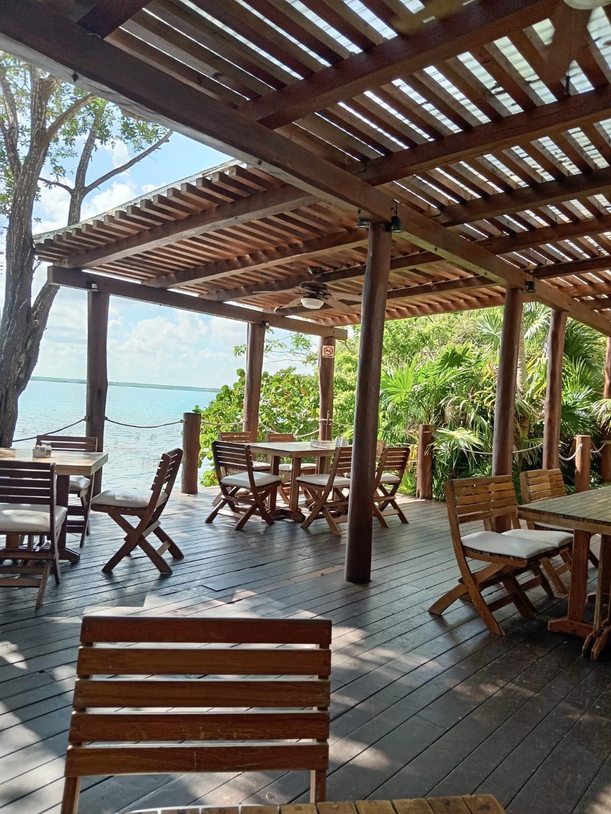 Desayunamos muy rico en el restaurante