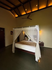 Lovely spacious rooms in the presidential suite
