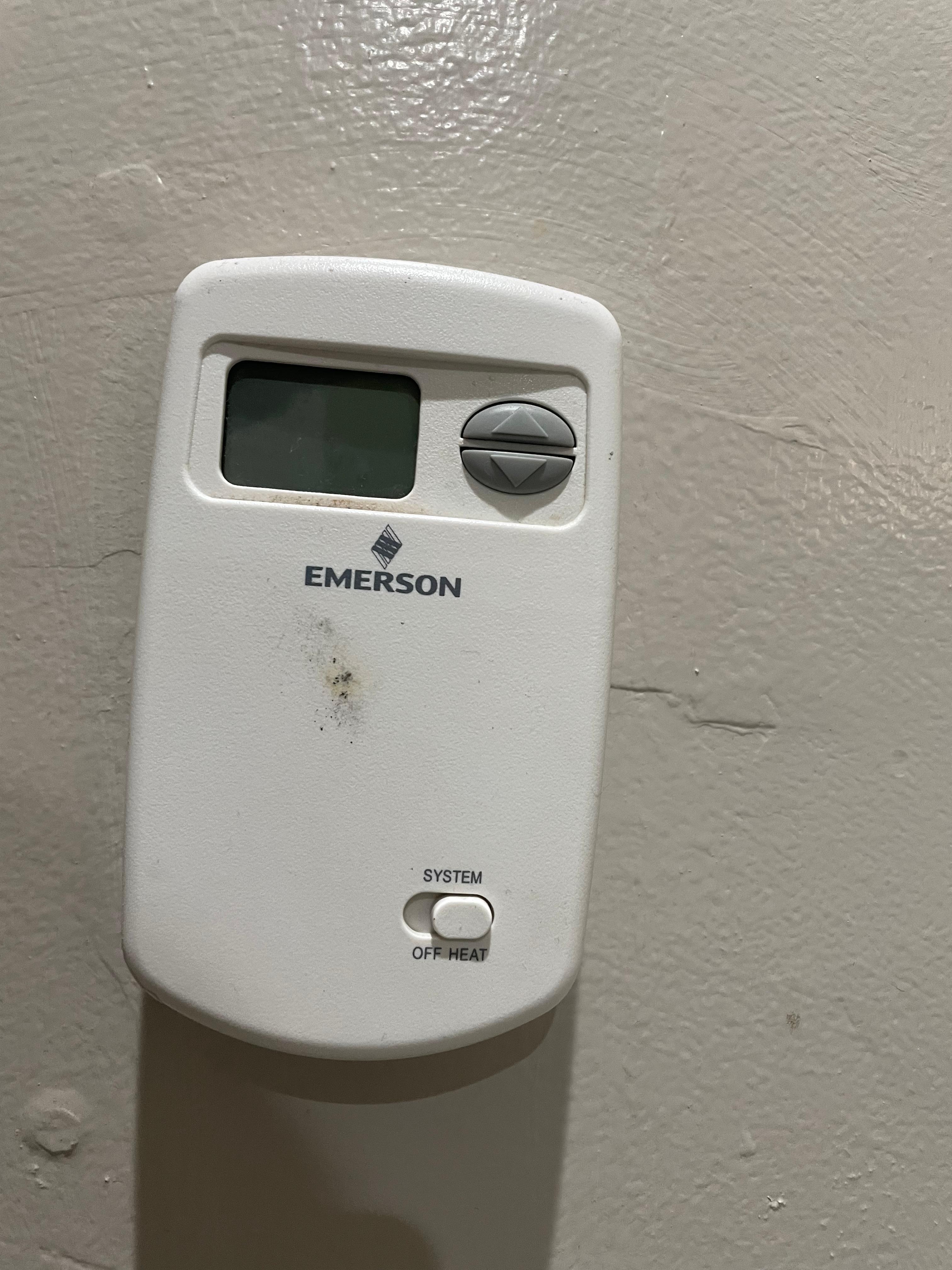 The AC Unit was broken and did not work. 