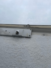 A skylight in the loft bedroom which doesn’t open