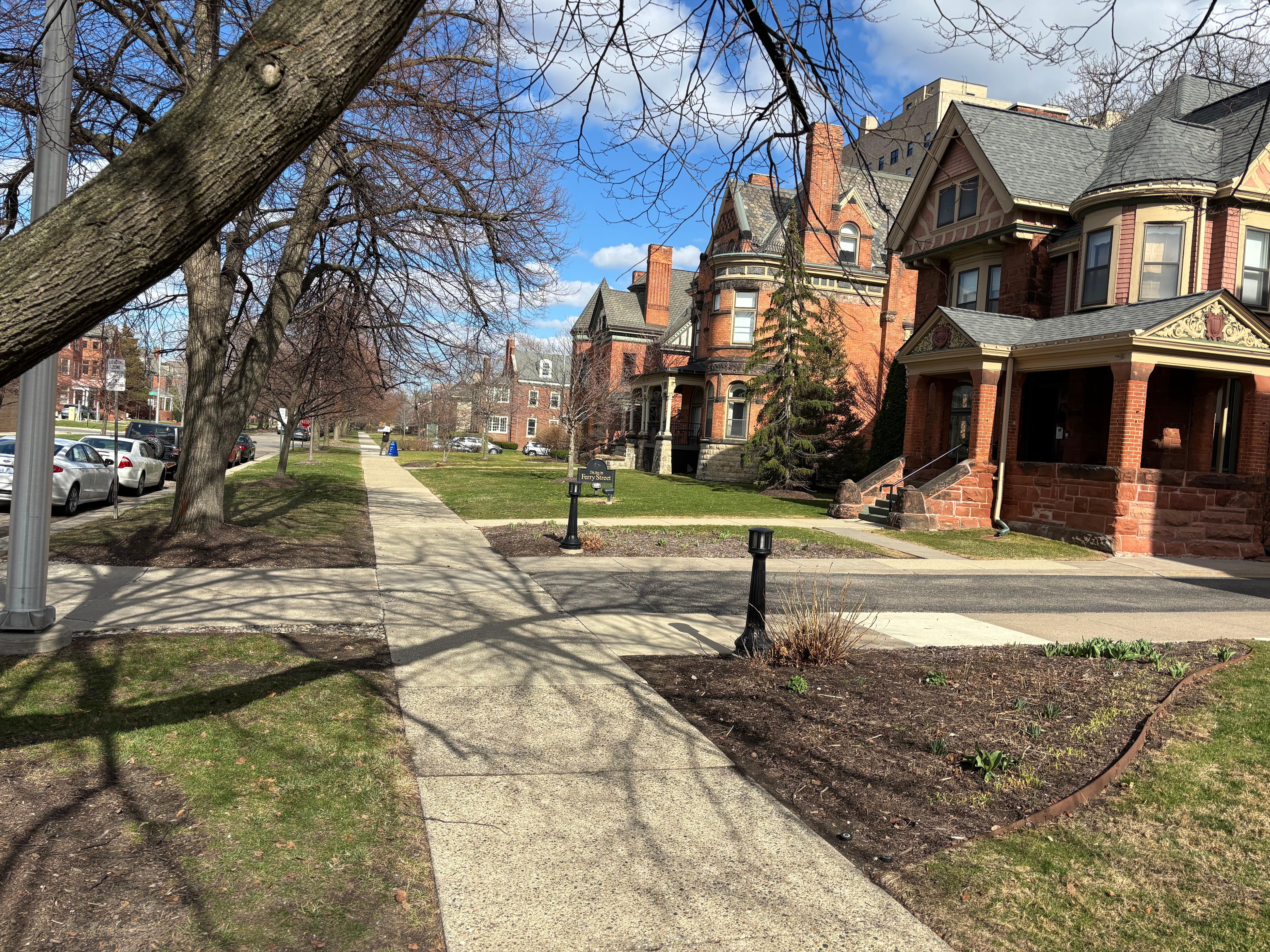 Shot toward some of the other houses on the street, with the two nearest part of the Inn